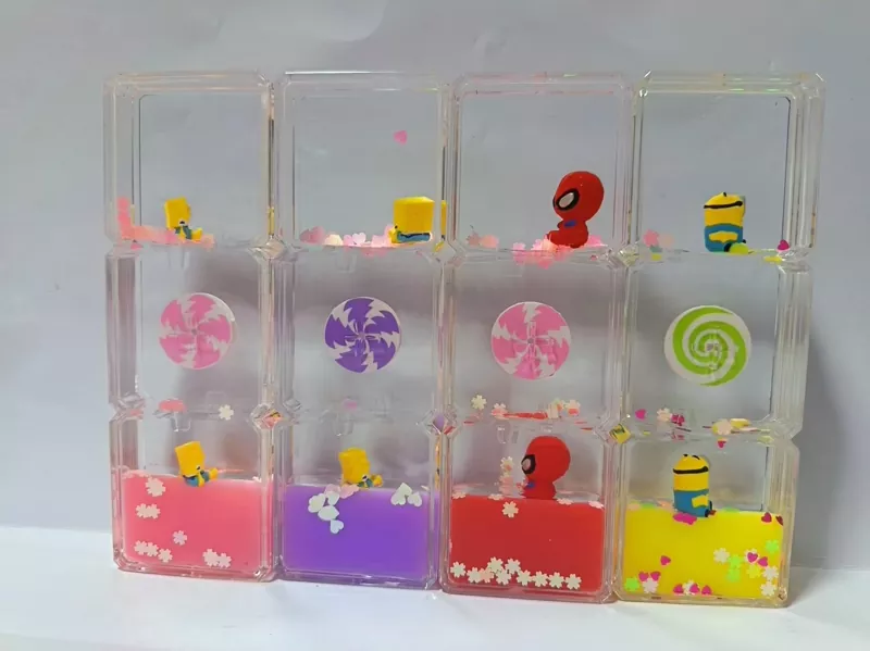 Comment Yijiaxin Gift Manufacturing met-elle en valeur sa force de production via cet envoi en vrac d’ornements acryliques personnalisés ?