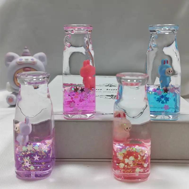 Porte-clés liquide de bouteille de lait réduit